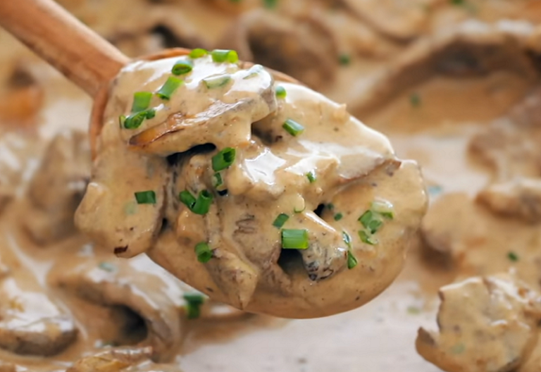 Beef with Cream Sauce