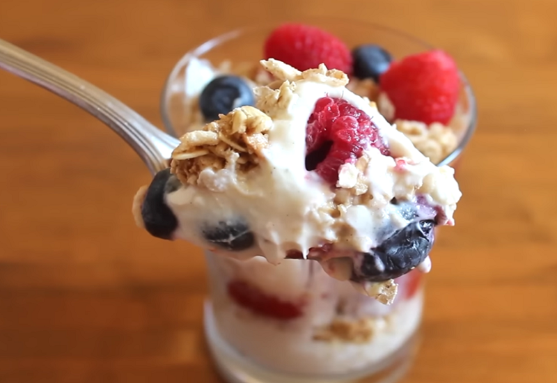 Fruit, Granola & Yogurt Parfaits