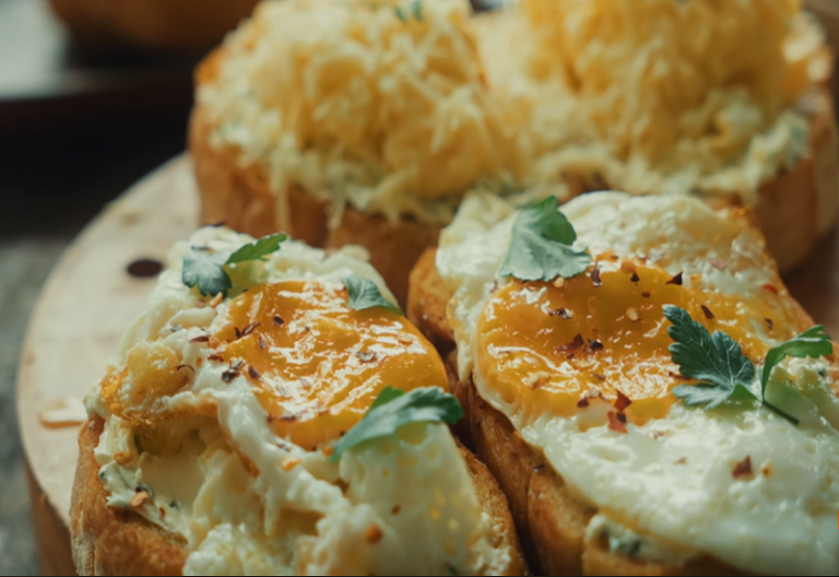 Keto Breakfast with Cream Cheese