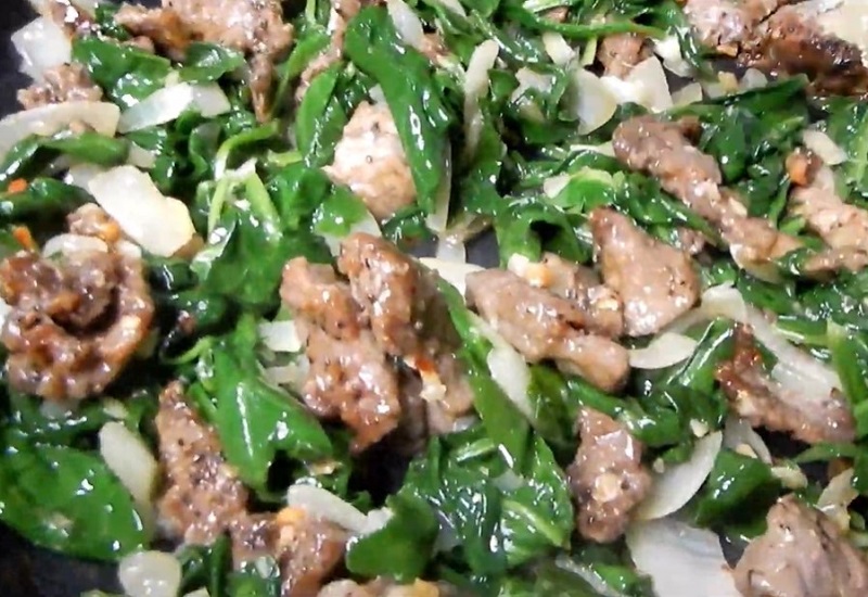 EASY ASIAN STYLE BEEF & SPINACH
