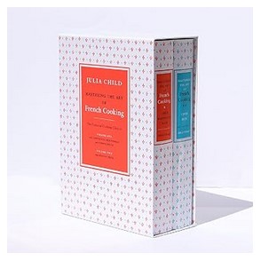 Mastering the Art of French Cooking (2 Volume Set)